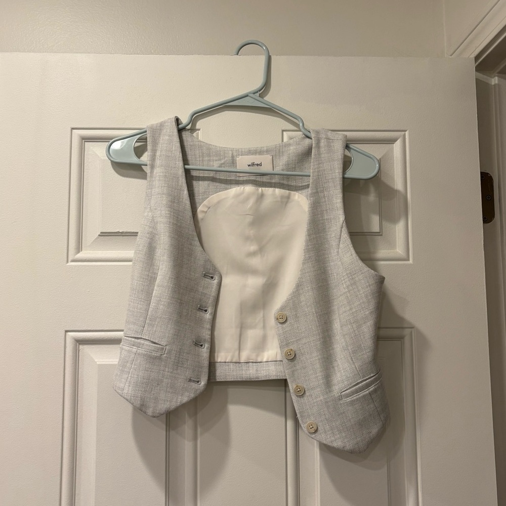 Aritzia desire vest light gray tweed size 0